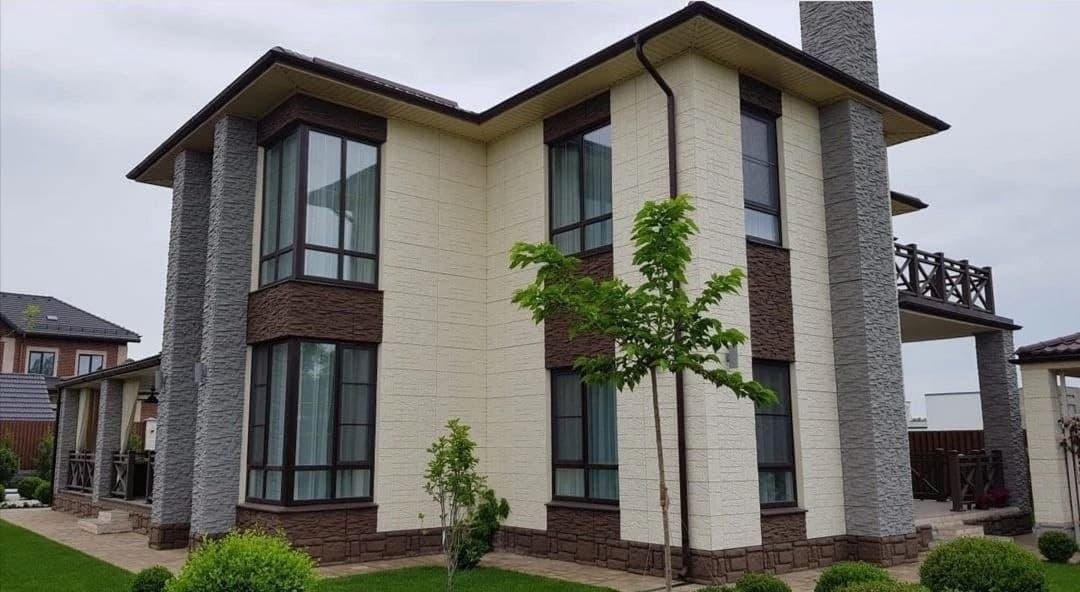 Двухэтажный коттедж с бассейном г. Краснодар